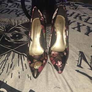 Christian Siriano Black and Pink Floral Heels